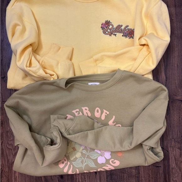 Set of Two Billabong Women's Floral Crew Neck Sweaters - Yellow and Olive - Picture 6 of 10